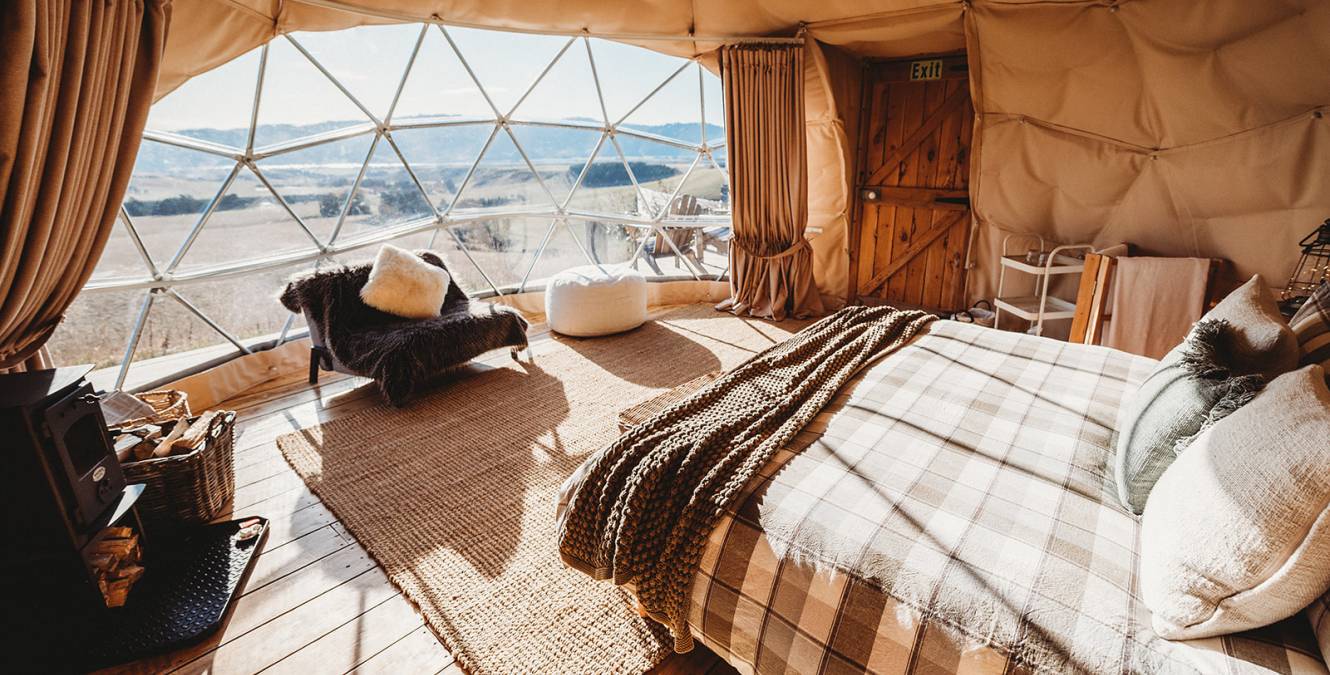 Te Kohurau Dome Valley Views Glamping | North Otago